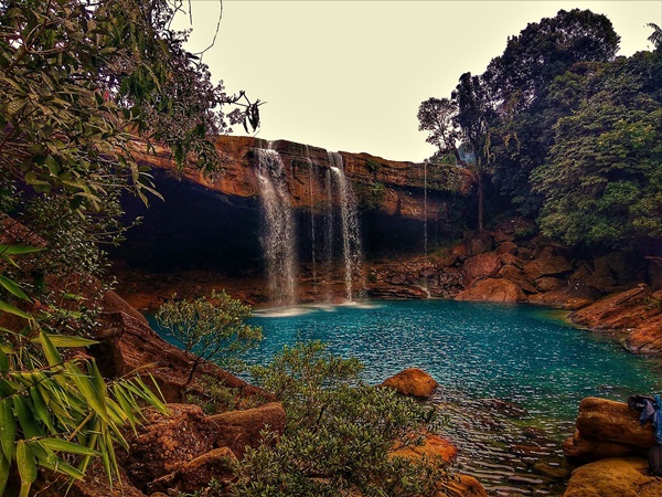 க்ராங் சூரி நீர்வீழ்ச்சி க்ராங் சூரி நீர்வீழ்ச்சி