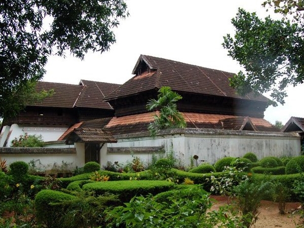 கோட்டையை கைப்பற்றிய மார்த்தாண்டன்