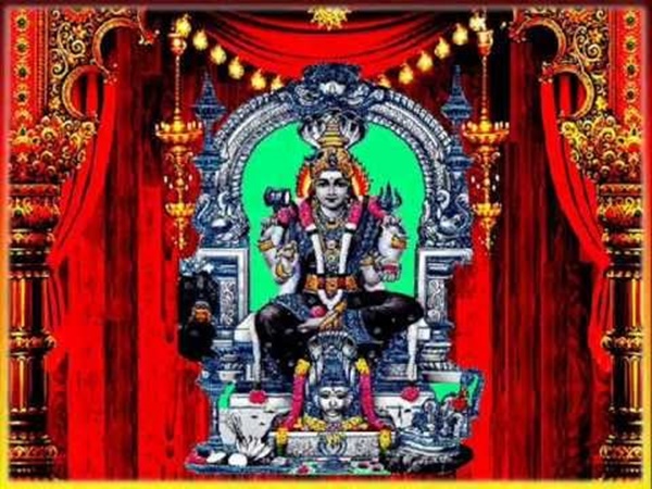 அள்ளிக் கொடுக்கும் ஆடி