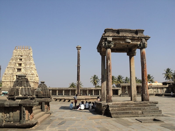 பேலூர் பேலூர்