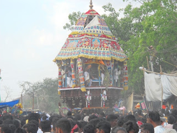 ஒத்தையில நிக்கும் தர்கா ஒத்தையில நிக்கும் தர்கா