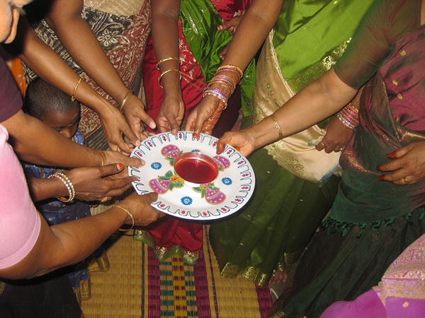 ஒரே மாதத்தில் திருமணம் ஒரே மாதத்தில் திருமணம்
