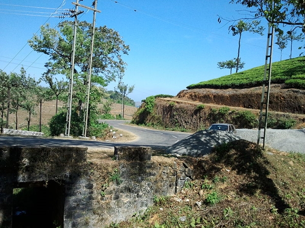 குமுளி - குட்டிகண்ணம் குமுளி - குட்டிகண்ணம்