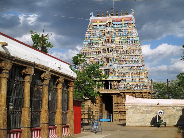 எப்படிச் செல்லலாம் ? எப்படிச் செல்லலாம் ?