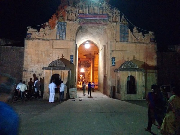  ரகசிய வாயில்