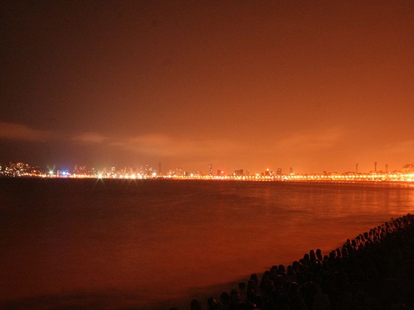  மரீன் டிரைவ்