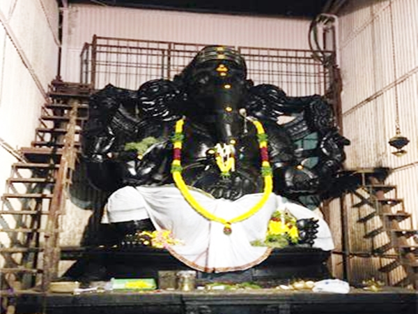 முந்தி விநாயகர் முந்தி விநாயகர்