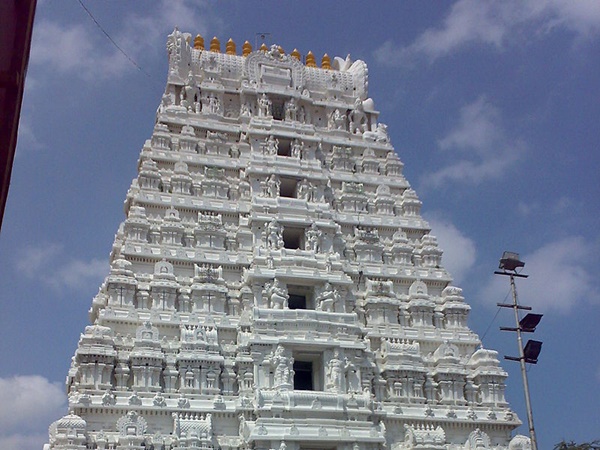 கோடி கோடியாய் நகைகள் கோடி கோடியாய் நகைகள்