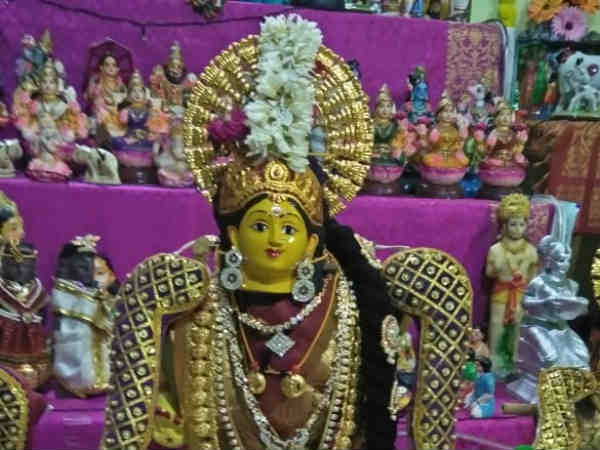 கல்வியின் அதிபதி சரஸ்வதி கல்வியின் அதிபதி சரஸ்வதி