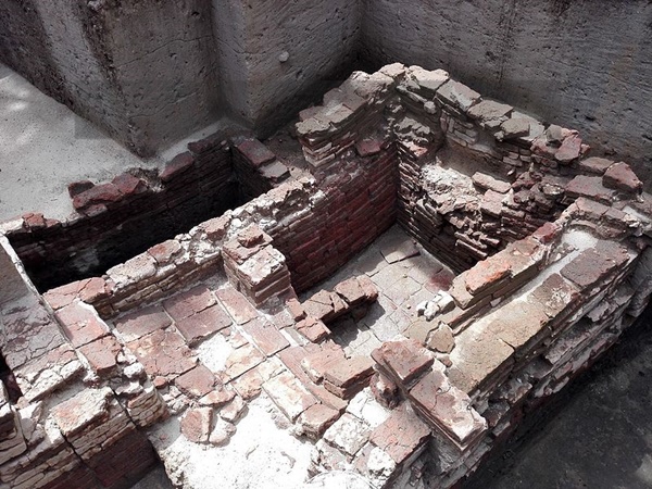 கோடி கோடியாய் தங்கங்கள்