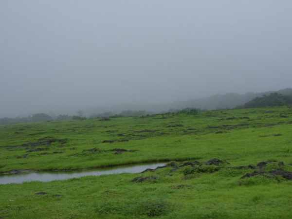 ❑ பிரபு மூக்கு மலையேற்றம்