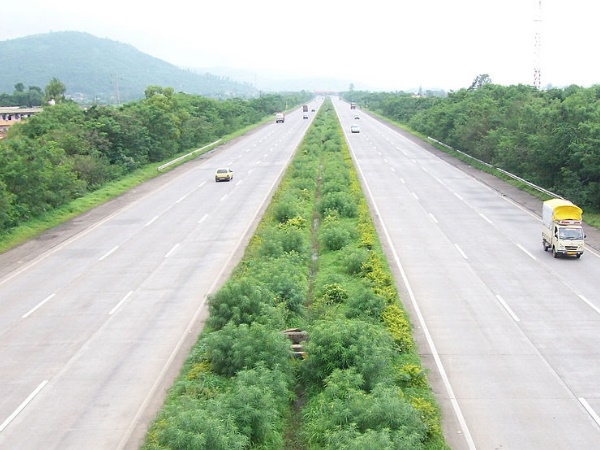 ❑ பிரபு மூக்கு மலையேற்றம்