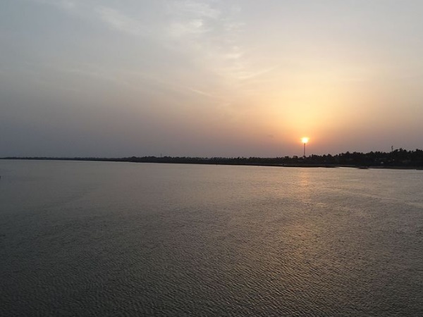  கடற்கரை சுற்றுலா