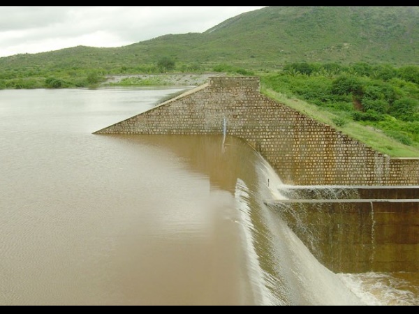  தீர்த்த தொட்டி