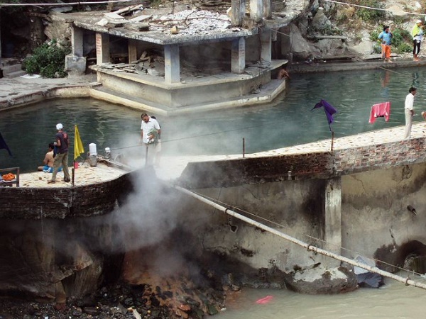 டிரெக்கிங்