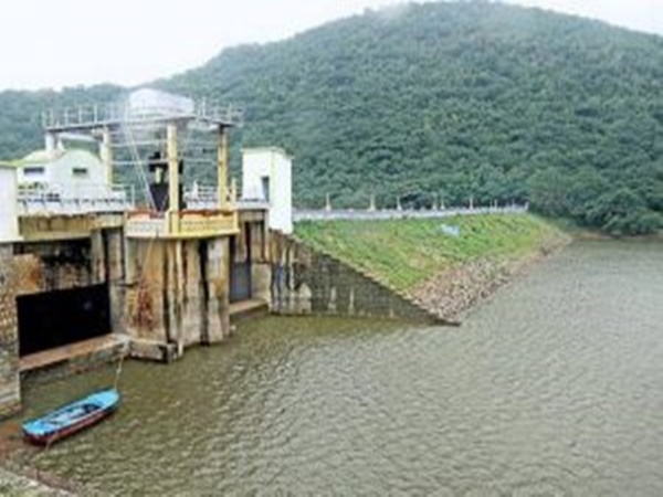 பொன்னணியார் அணைக்கட்டு