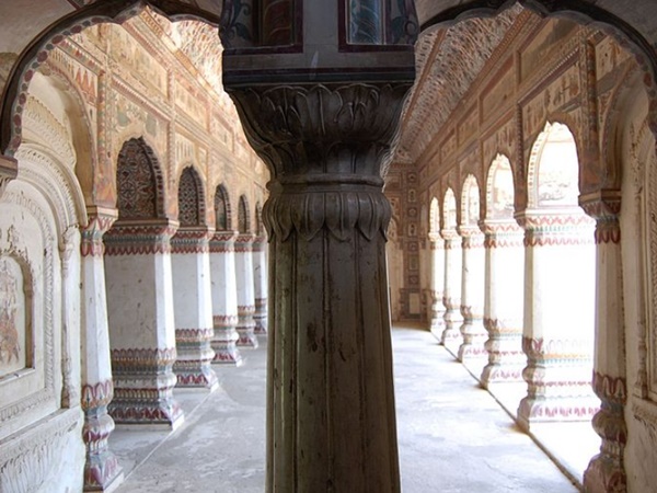 அர்கீ பயண வழிகாட்டி - ஈர்க்கும் இடங்கள், என்னென்ன செய்வது மற்றும் எப்படி செல்வது