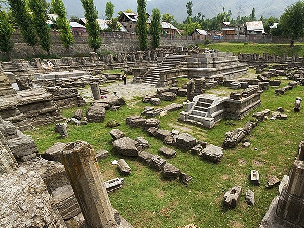 அமைப்பும் அழிவும்