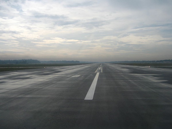  விமானம் மூலம் செல்வோம்