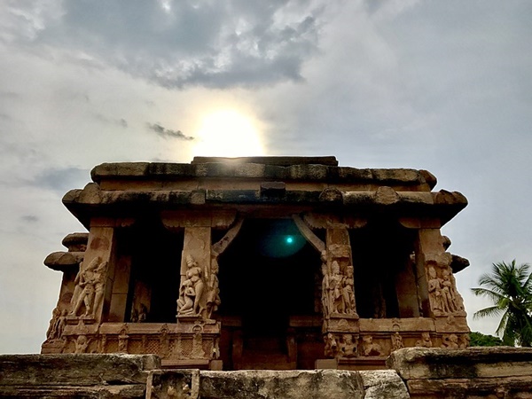 குடைவரைக் கோவில்