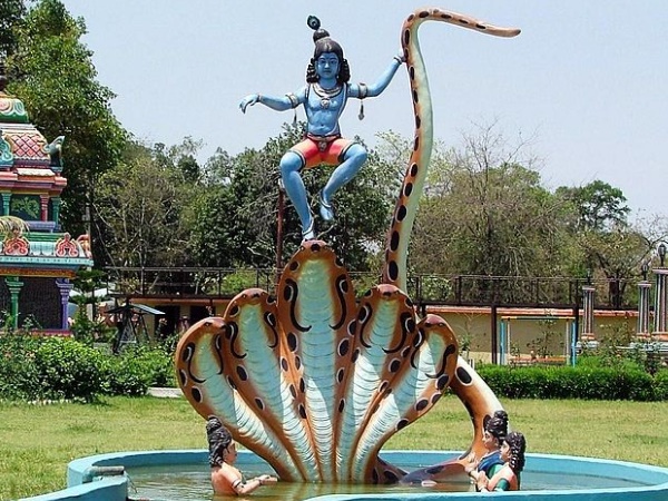 பீட்டல் சுற்றுலா வழிகாட்டி - ஈர்க்கும் இடங்கள், எப்படி அடைவது