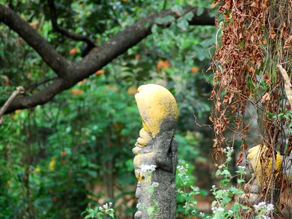 தொழிலில் பின்னடைவு