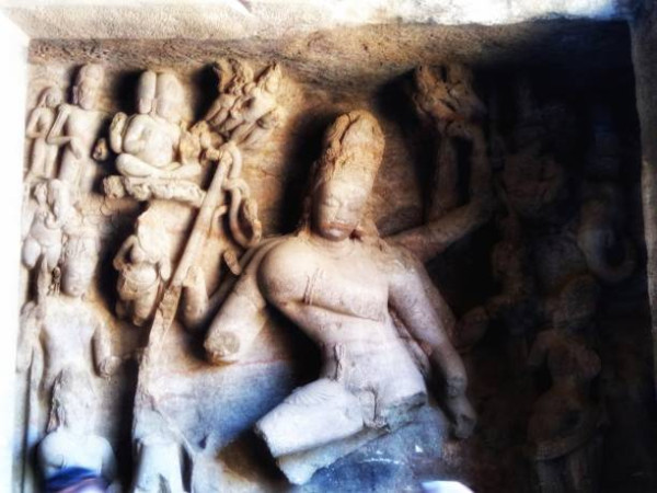 எலிஃபெண்டா குகைகளின் கட்டிடக்கலை எலிஃபெண்டா குகைகளின் கட்டிடக்கலை