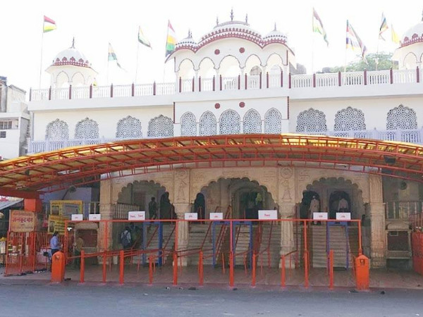 மோதி துங்ரி கணேஷ் கோயில், ஜெய்ப்பூர் மோதி துங்ரி கணேஷ் கோயில், ஜெய்ப்பூர்