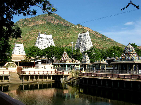 மலையே உருவான சிவபெருமான் மலையே உருவான சிவபெருமான்