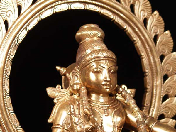 தமிழரால் செய்யப்பட்ட ஐயப்பன் விக்கிரகம் தமிழரால் செய்யப்பட்ட ஐயப்பன் விக்கிரகம்
