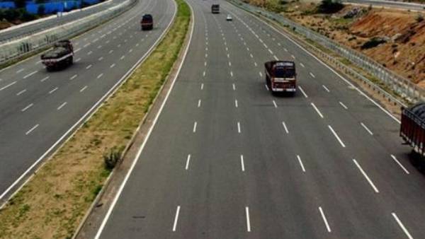 மூன்று மாநிலங்களை இணைக்கும் சாலை