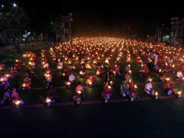 ரூ. 300 தரிசன டிக்கெட்டுகள் புக் செய்வதில் ஏற்படும் சிக்கல்கள்