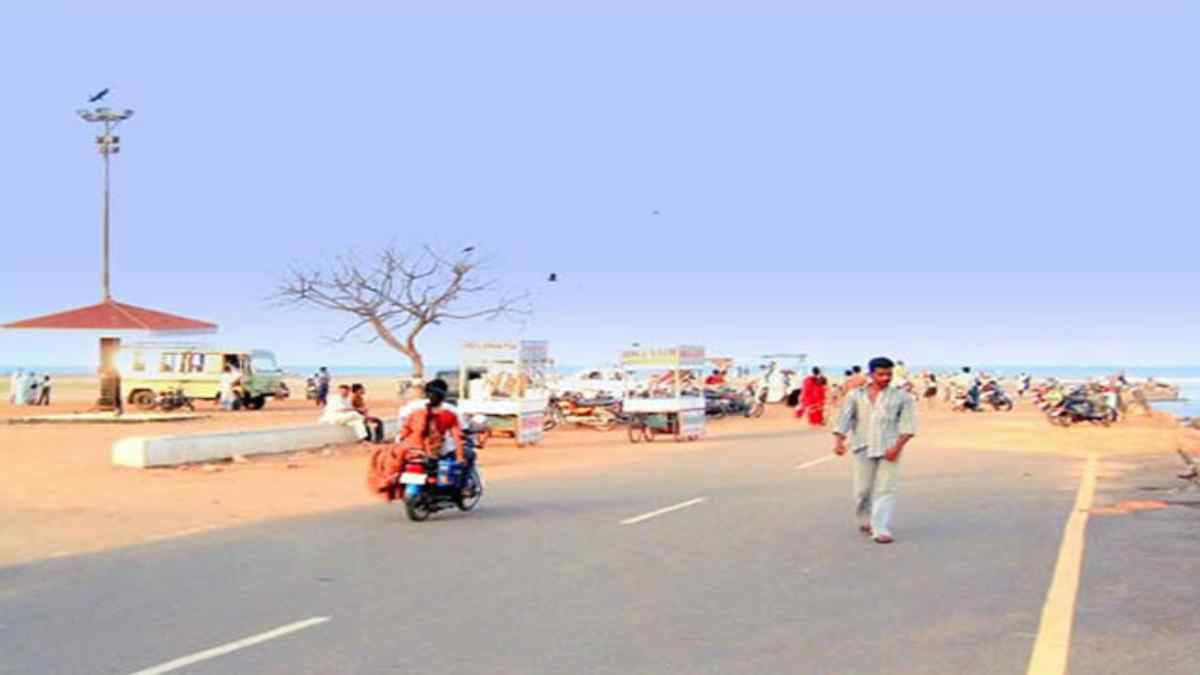 karaikal-rock beach karaikal-rock beach