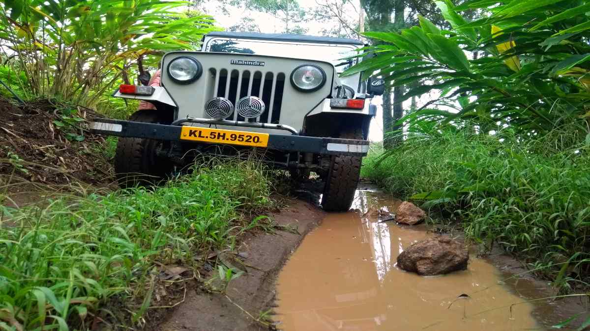 munnarjeepsafari1
