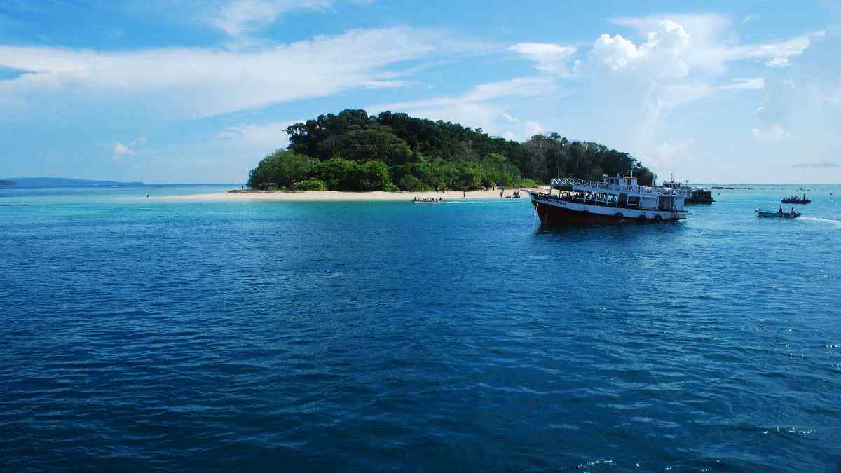 mahatmagandhimarinenationalparkandamanandnicobarislands1