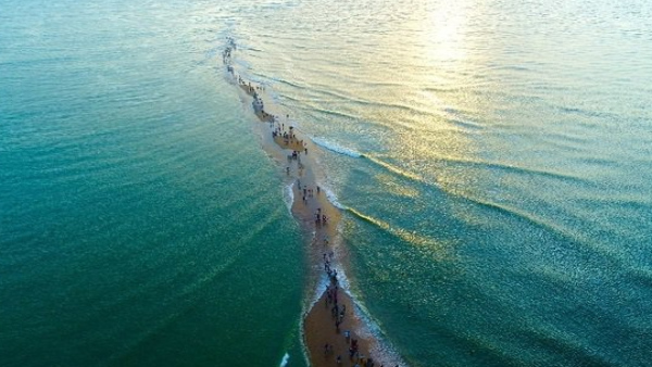 ponnanibeach1 ponnanibeach1