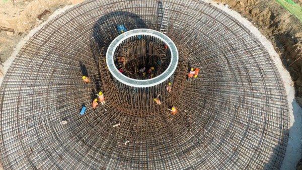 adanigroupbuildsworldslargestrenewablepark1 adanigroupbuildsworldslargestrenewablepark1