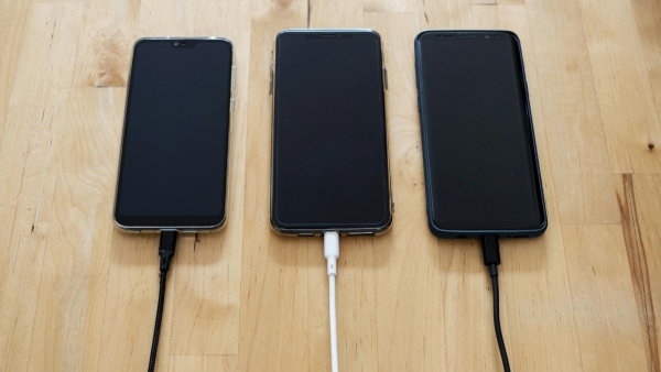 beware of USB charging scams beware of USB charging scams