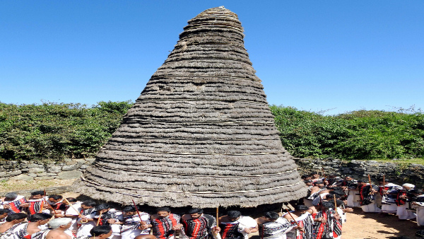 toda-tribal-community-ooty