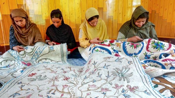 Kashmiri handicrafts
