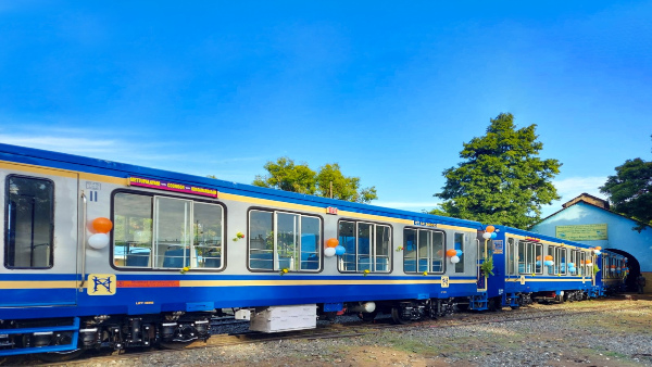 toy train ride