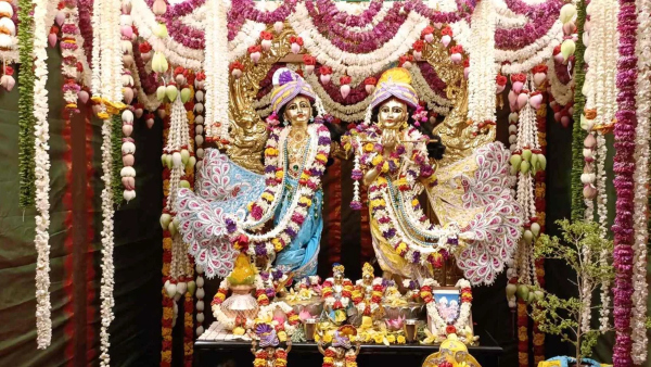 Sri Sri Radha Mathurapati Temple