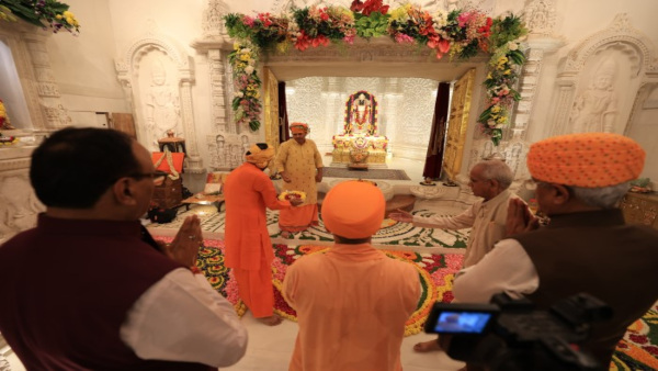 ayodhyailluminatedwith28lakhdiyas2