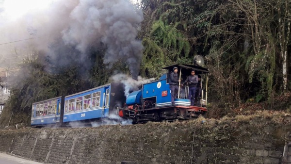 New Jalpaiguri - Darjeeling