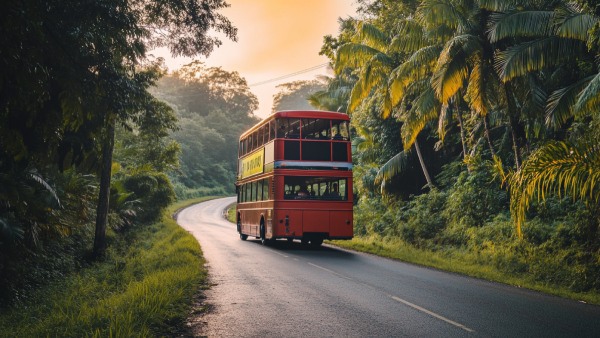 double decker bus to Munnar