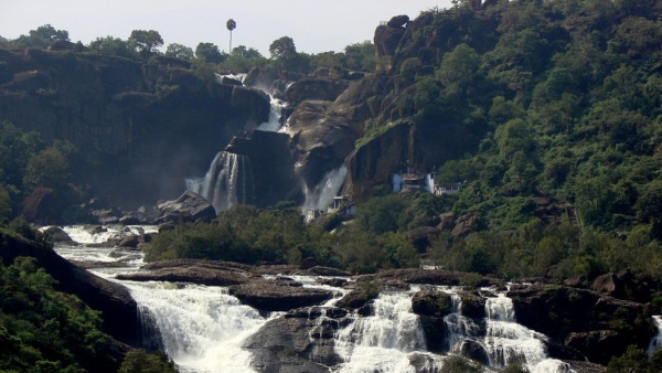 Papanasam Falls