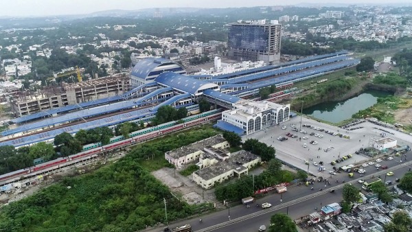 Rani Kamlapati railway station Rani Kamlapati railway station