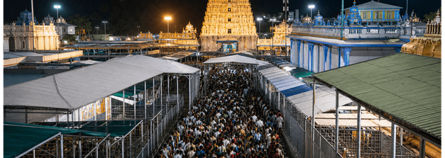 తిరుమలలో భారీ రద్దీ.. దర్శనానికి 30 గంటల నిరీక్షణ! భక్తులు వెళ్లే ముందు ఈ విషయాలు తప్పక తెలుసుకోండి