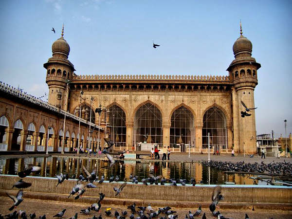 హైదరాబాద్ అద్భుత ప్రదేశాలు !