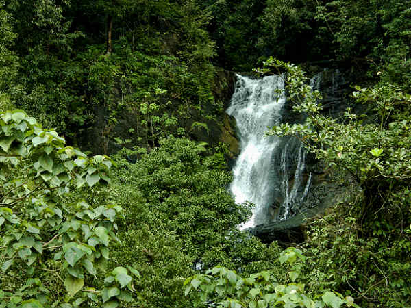 చిక్క మగళూర్ జలపాతాలు 